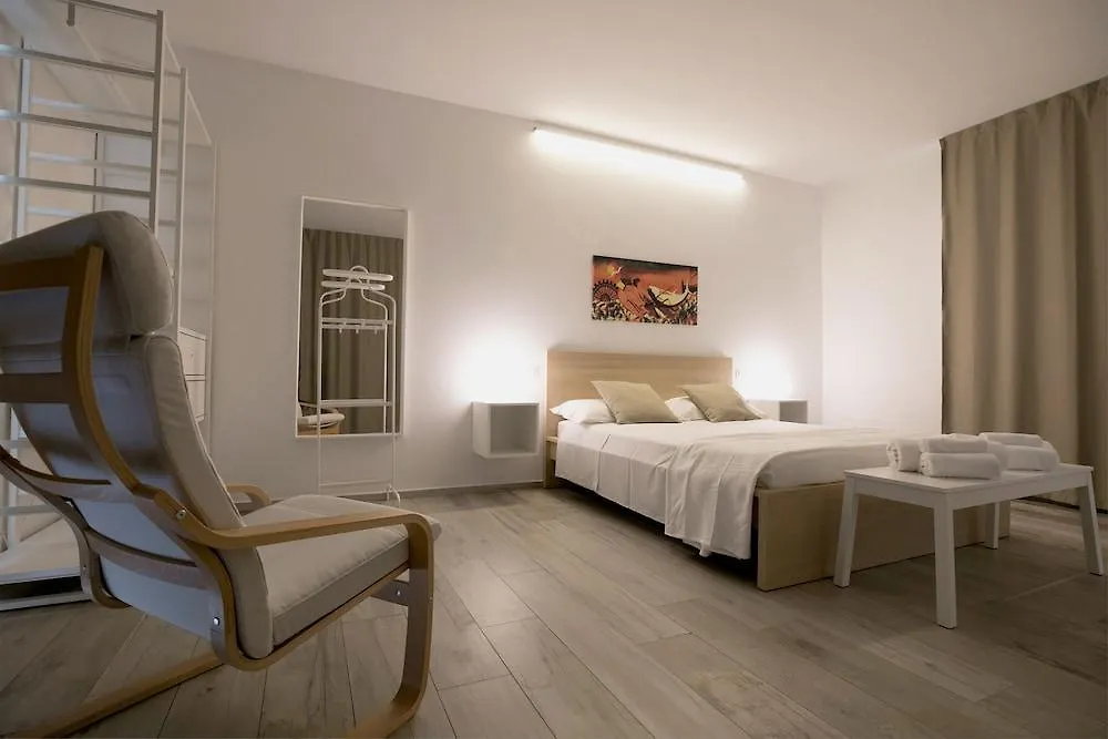 *** Hotel apartamentowy Residence Favignana Włochy